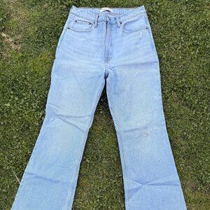Abercrombie & Fitch Vintage Flare High Rise Jean Size 30